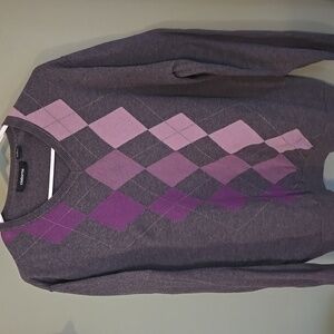 Men's v-neck sweater size medium grey purple argyle long sleeve